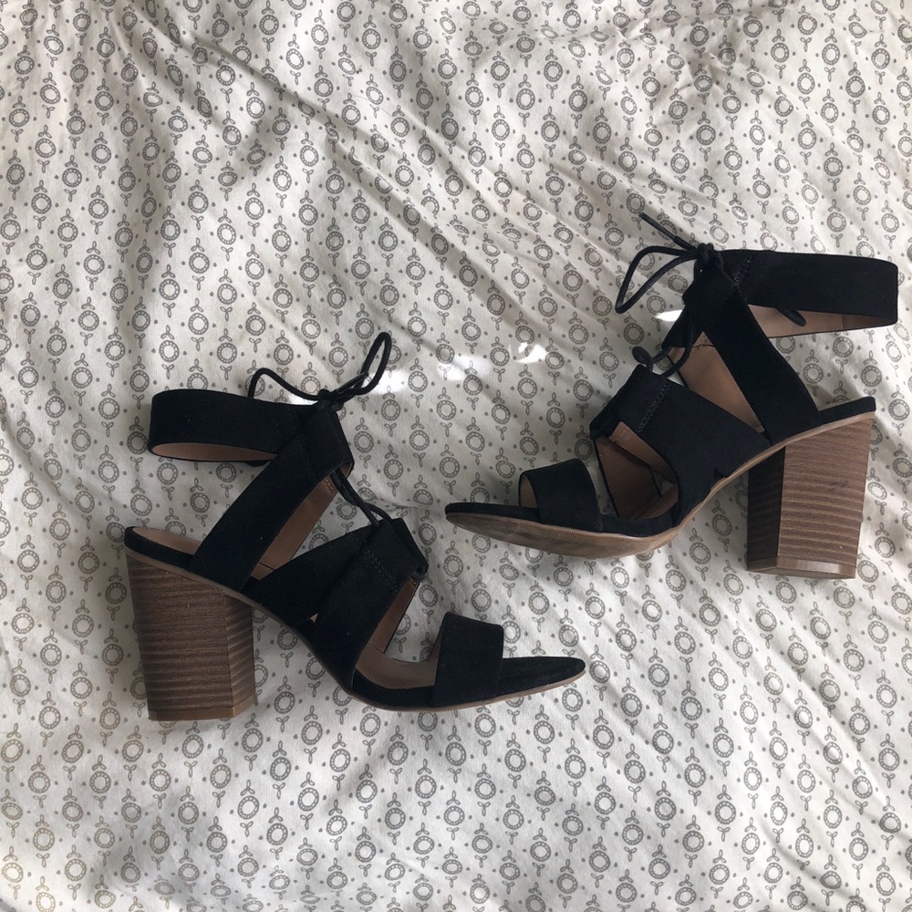 Strappy heel sandals!